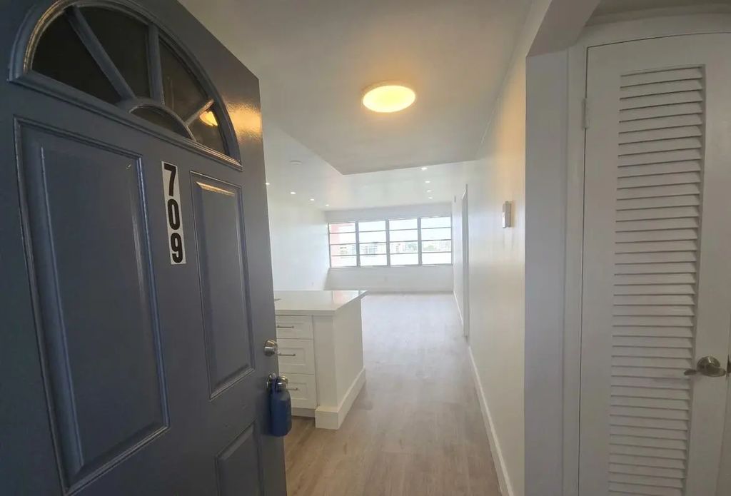 18555 Ne 14th Avenue #709, Miami