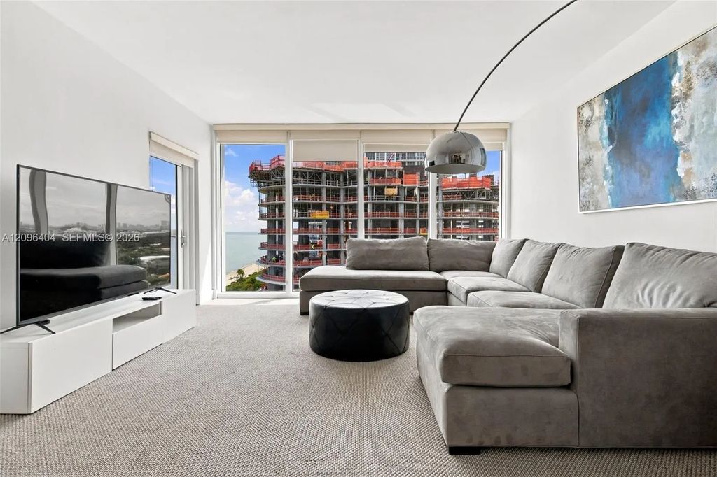 10275 Collins Avenue #1412, Bal Harbour