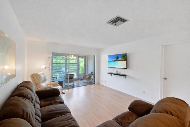 5 of 39 - 13670 Via Flora #b, Delray Beach, FL