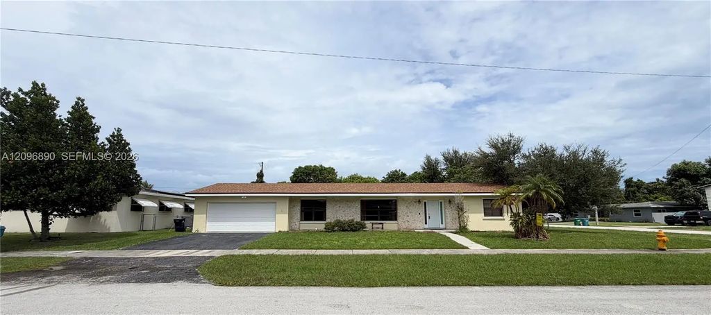 9741 Sw 159th Street, Miami