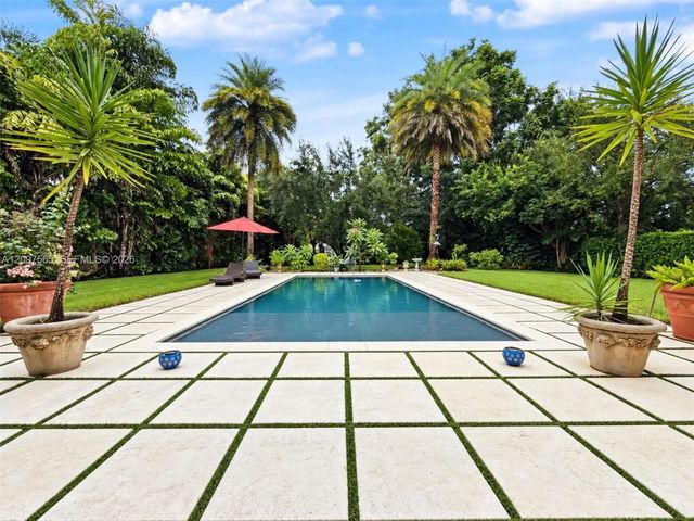 4 of 49 - 11691 Sw 93rd Street, Miami, FL