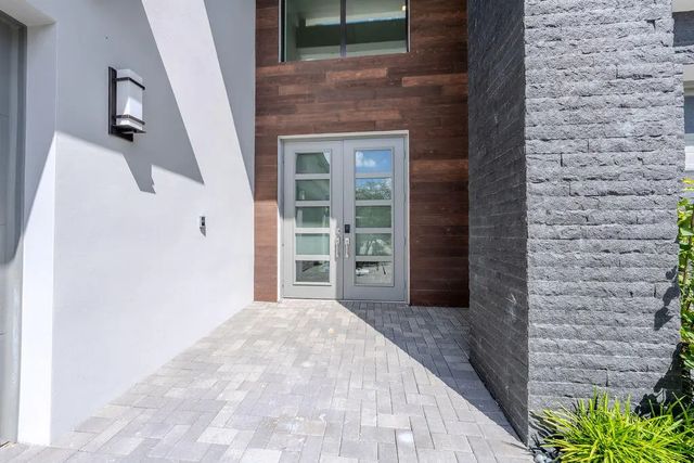 4 of 48 - 9515 Royal Woods Manor, Boca Raton, FL