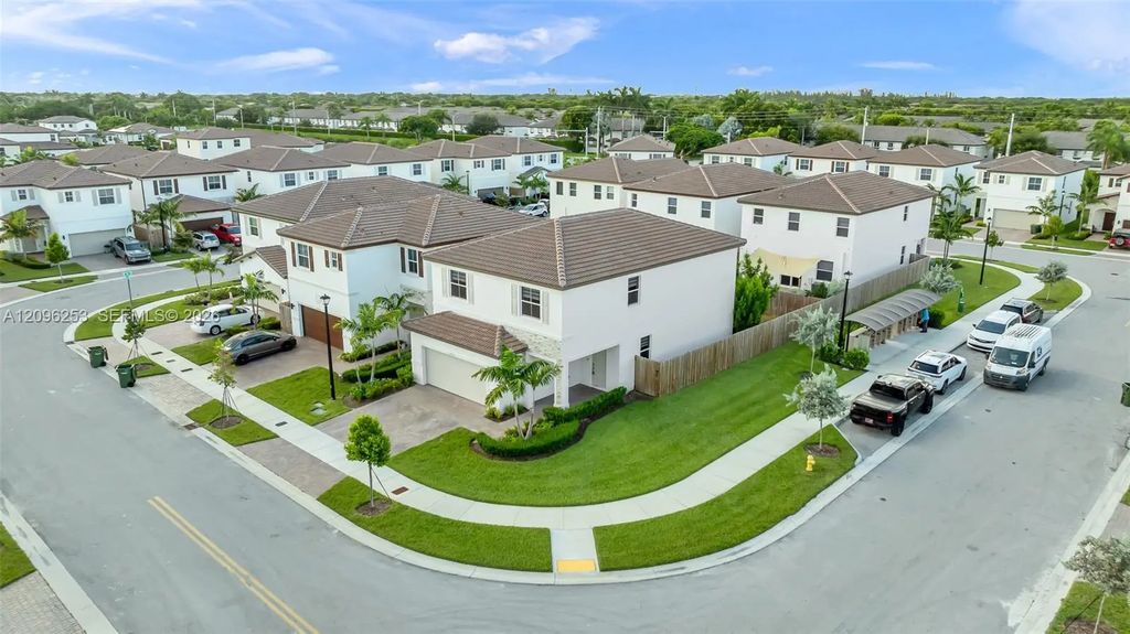 2479 Se 24th Drive, Homestead
