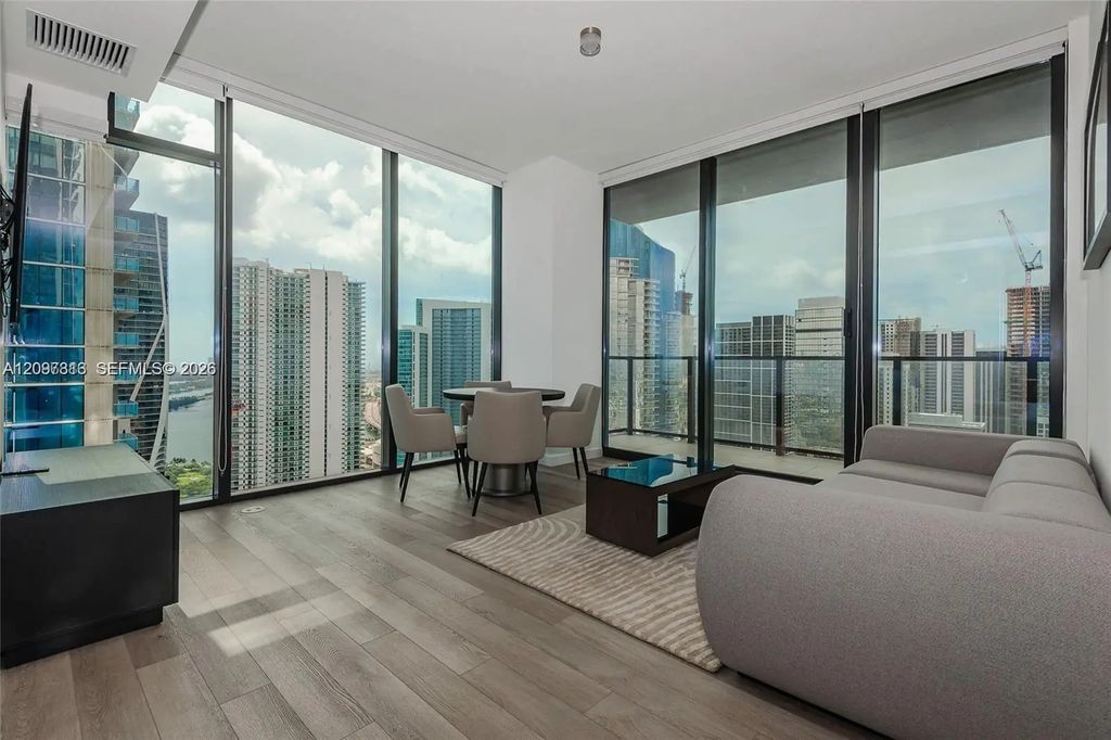 20 Ne 11 Street #4404, Miami
