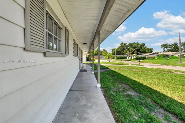 3 of 61 - 3312 W Burke Street, Tampa, FL