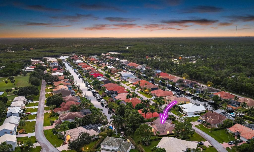 8954 Se Water Oak Place, Jupiter