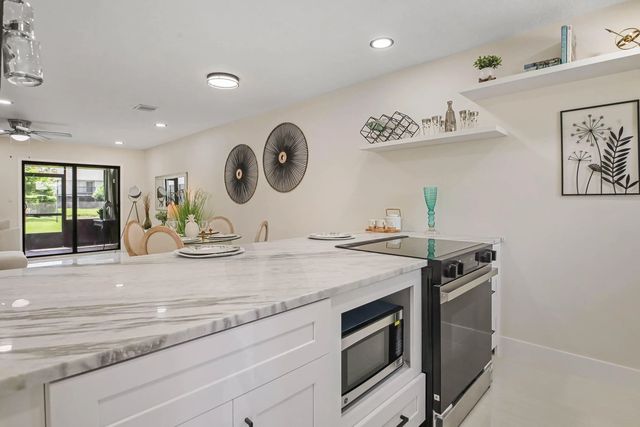 4 of 42 - 4605 Pier Drive, Greenacres, FL