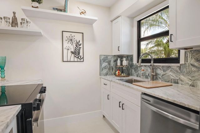 5 of 42 - 4605 Pier Drive, Greenacres, FL