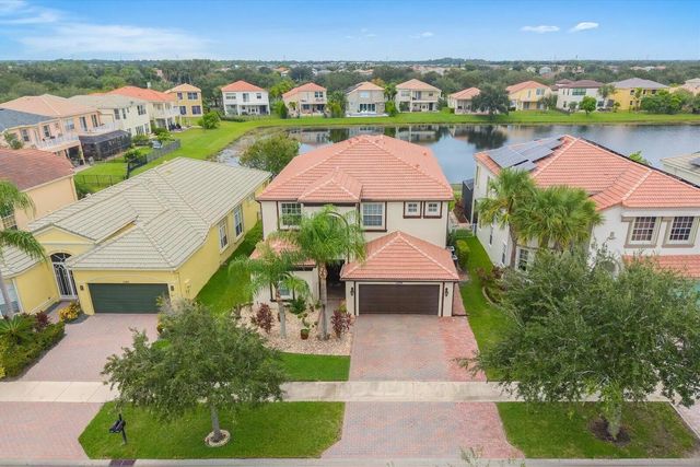 2 of 72 - 11179 Sw Wyndham Way, Port St. Lucie, FL