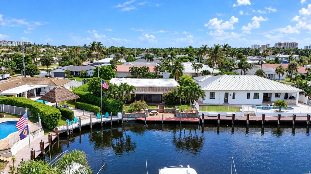 4471 Ne 25th Avenue, Lighthouse Point