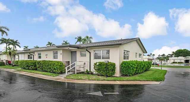 2857 W Ashley Drive W #a, West Palm Beach