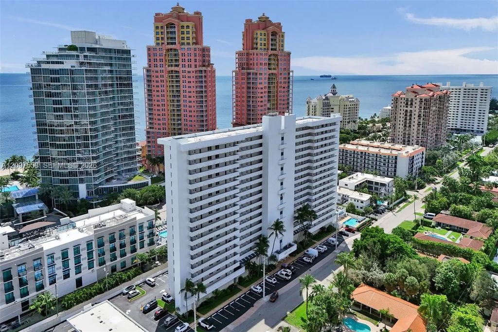 2200 Ne 33rd Avenue #3d, Fort Lauderdale