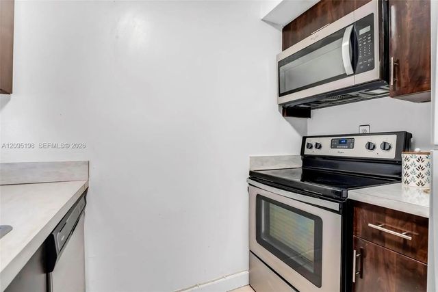 5 of 34 - 8550 Sw 109th Avenue #5-204, Miami, FL