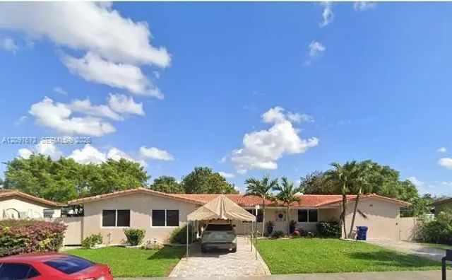 405 Sw 106th Avenue, Sweetwater