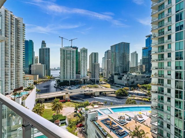 5 of 44 - 90 Sw 3rd Street #2013, Miami, FL