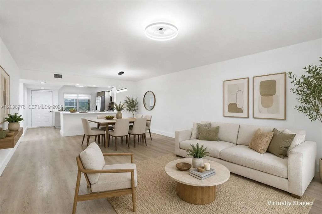 300 Sw 130th Terrace #110b, Pembroke Pines