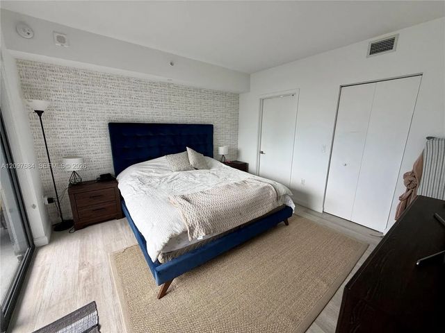 4 of 35 - 45 Sw 9th Street #2308, Miami, FL