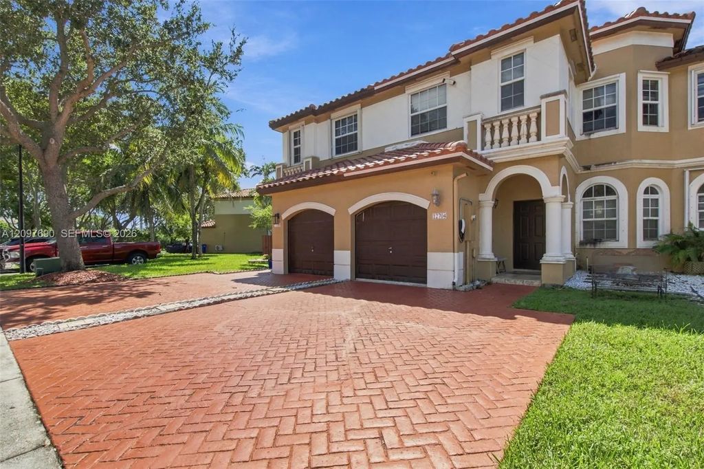 12704 Sw 49th Drive, Miramar