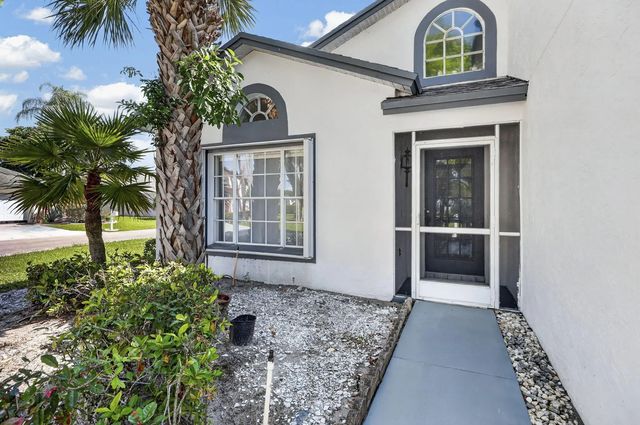 2 of 35 - 117 Hammocks Court, Greenacres, FL