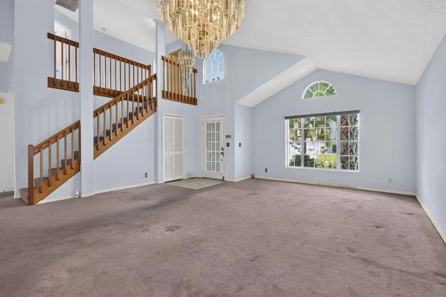 3 of 35 - 117 Hammocks Court, Greenacres, FL