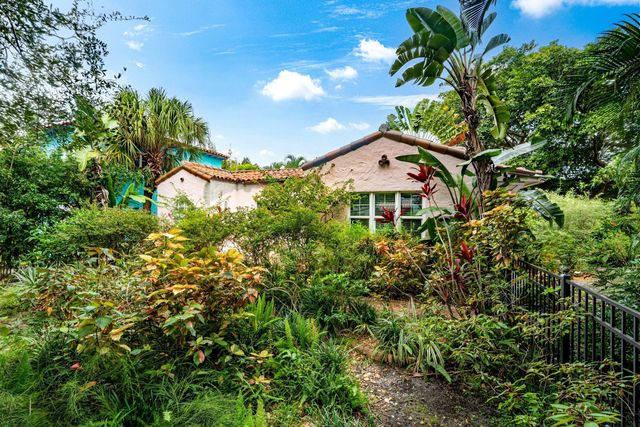 5 of 40 - 703 Sunset Road, West Palm Beach, FL