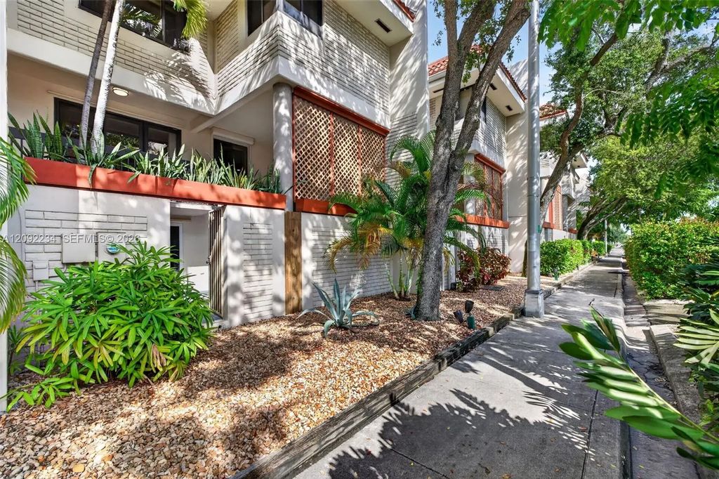 1401 Ne 9th Street #50, Fort Lauderdale