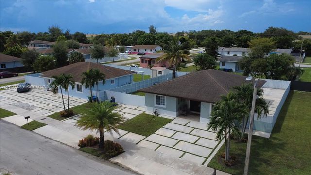 3 of 51 - 3481 Nw 212th Street, Miami Gardens, FL