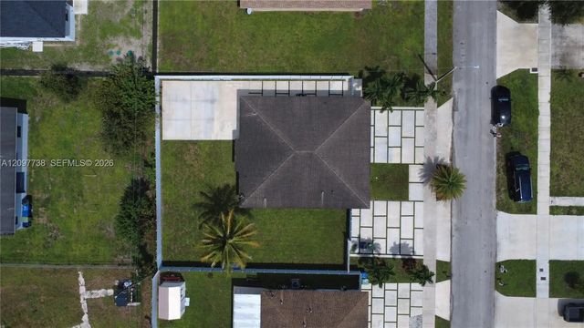 5 of 51 - 3481 Nw 212th Street, Miami Gardens, FL