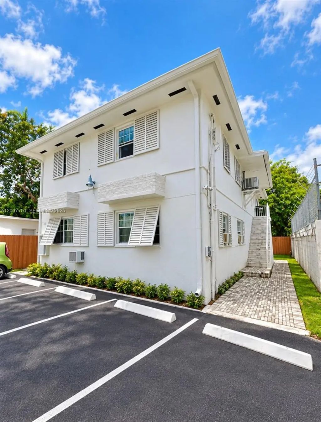 160 Nw 62nd Street #3, Miami
