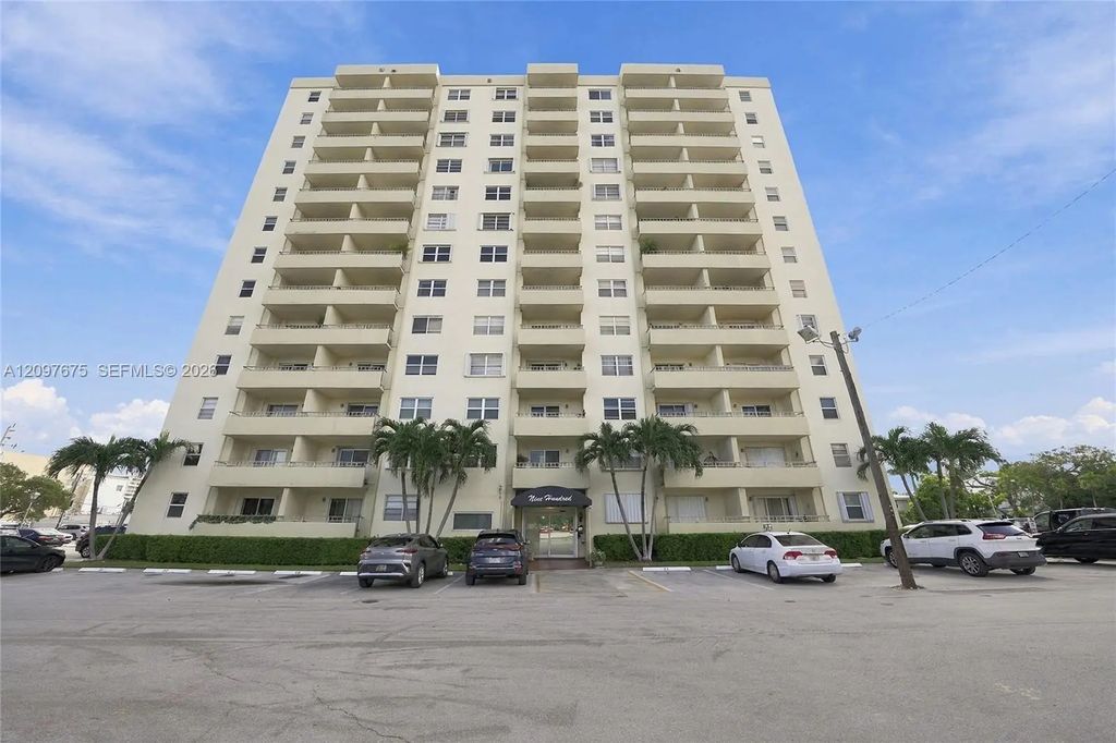 900 Ne 18th Avenue #304, Fort Lauderdale