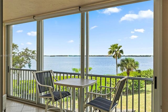 2 of 43 - 5700 Ne Island Cove Way #4206, Hutchinson Island, FL
