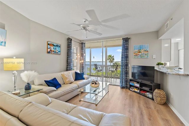 4 of 43 - 5700 Ne Island Cove Way #4206, Hutchinson Island, FL