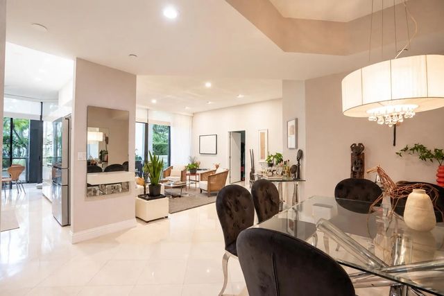 2 of 31 - 3600 Yacht Club Drive #102, Aventura, FL