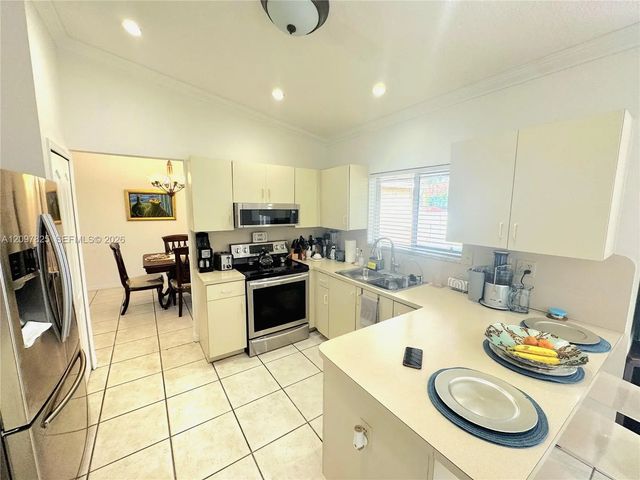 5 of 25 - 15413 Sw 178th Street, Miami, FL