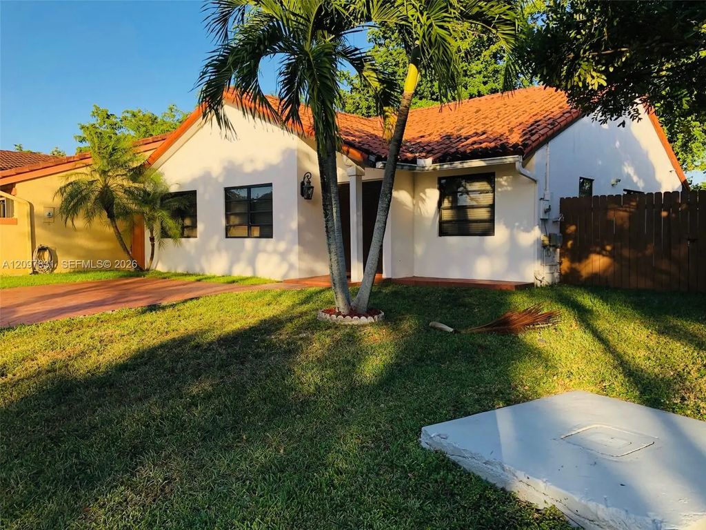 10063 Sw 147th Court, Miami