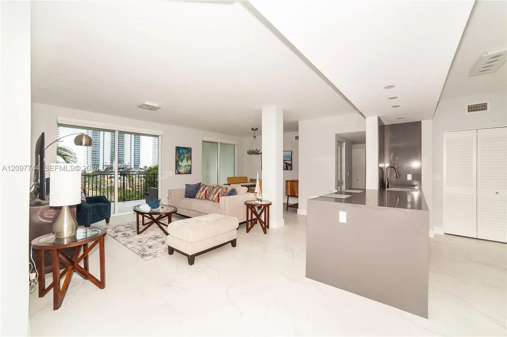 17145 N Bay Road #4607, Sunny Isles Beach