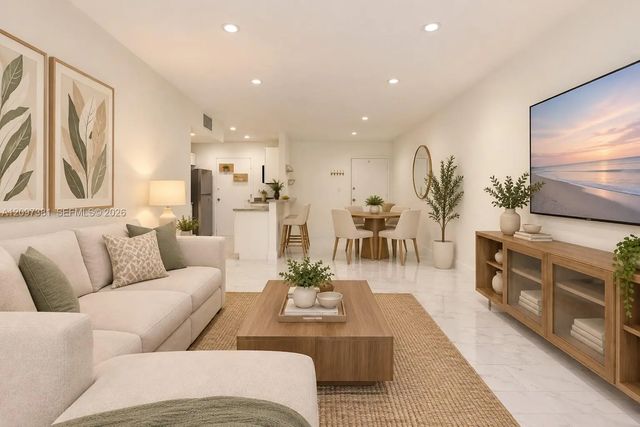 15888 Sw 95th Avenue #218, Miami