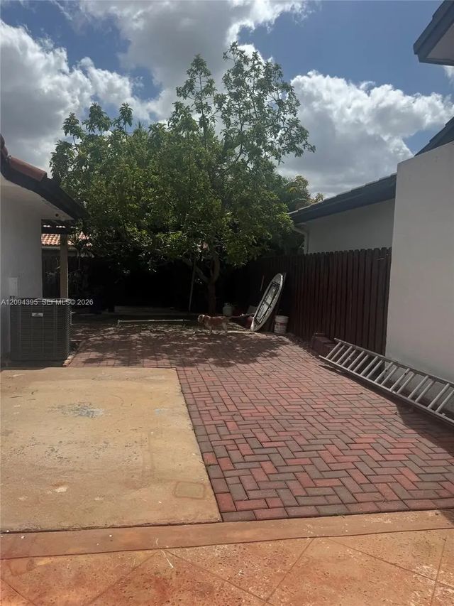 2 of 14 - 811 Nw 133rd Court, Miami, FL