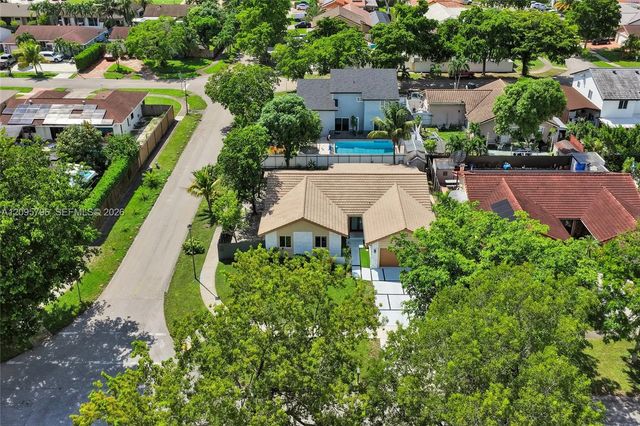 2 of 44 - 20102 Nw 62nd Avenue, Hialeah, FL