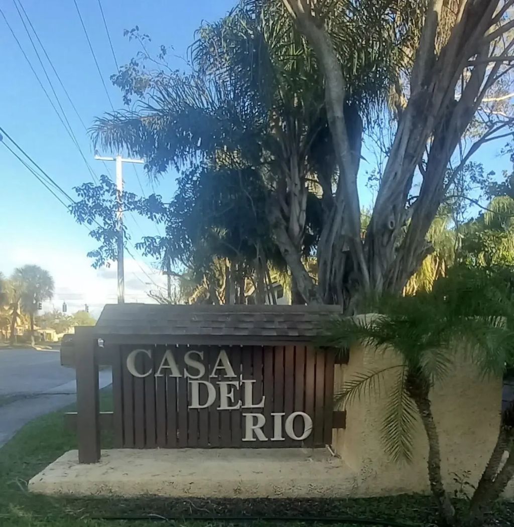 450 Nw 20th Street #109, Boca Raton