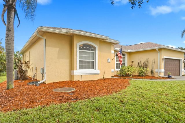 3 of 55 - 4971 Nw Foxworth Avenue, Port St. Lucie, FL