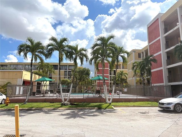 3 of 51 - 9270 Fontainebleau Boulevard #203, Miami, FL