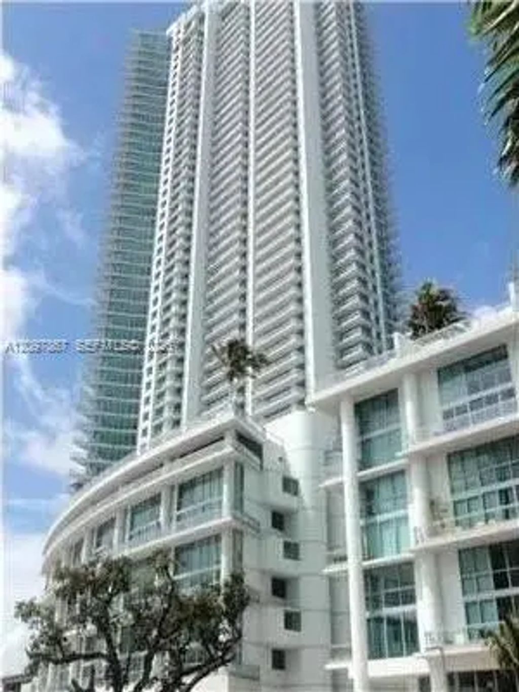 92 Sw 3rd Street #1908, Miami