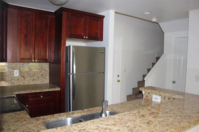 4 of 26 - 4871 Via Palm Lakes #703, West Palm Beach, FL