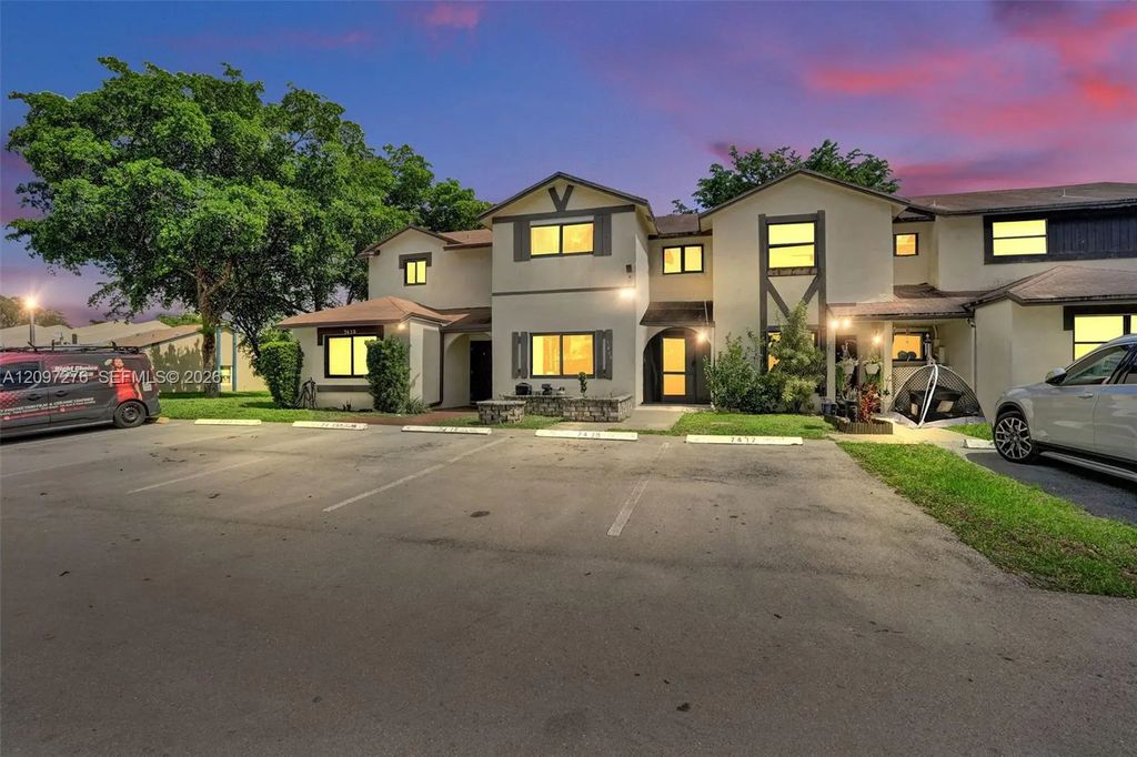 7415 Nw 34th Street, Lauderhill
