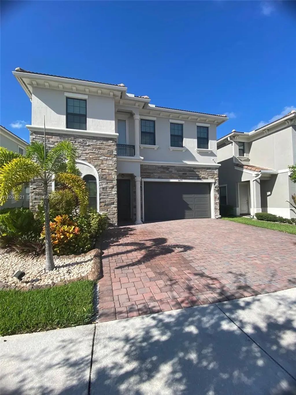 8475 Nw 39th Court, Coral Springs