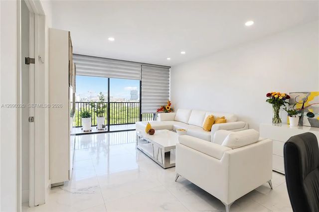 2 of 23 - 20301 W Country Club Drive #930, Aventura, FL