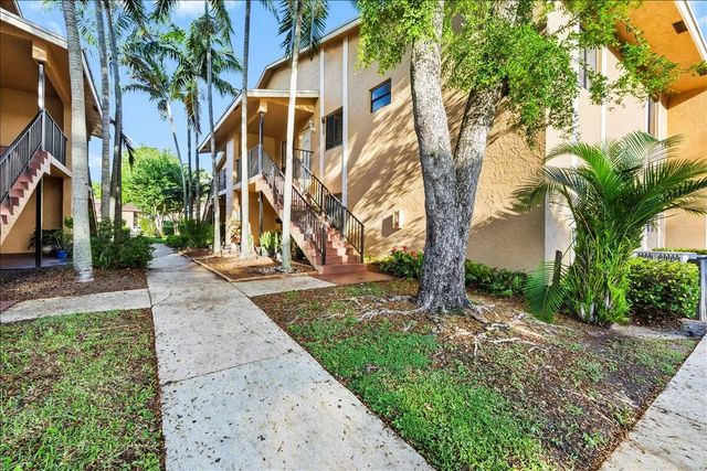 3 of 25 - 6041 10th Avenue N #125, Greenacres, FL