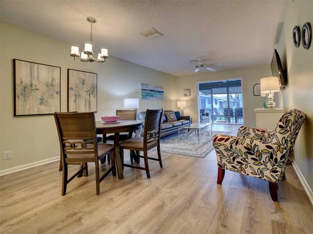4 of 30 - 400 Sw Golfview Terrace #111, Boynton Beach, FL