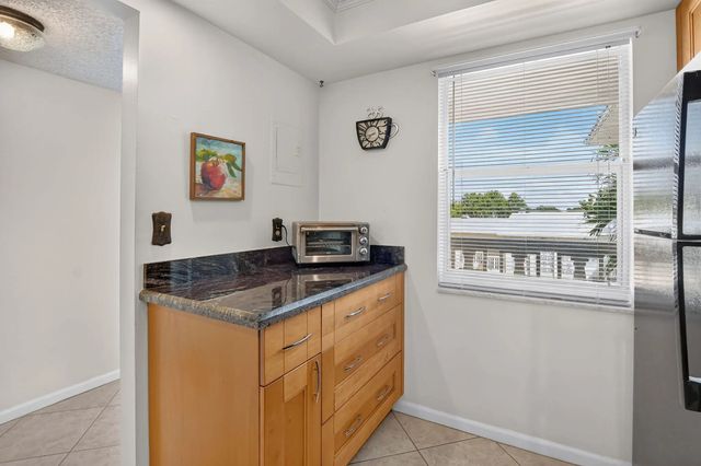 4 of 28 - 9872 Marina Boulevard #1438, Boca Raton, FL